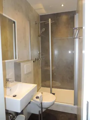 Ein Badezimmer in der Unterkunft Märchenwald Steiermark Gasthof Sonnenhof