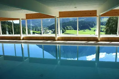 Der Swimmingpool an oder in der Nähe von Appartement Bergblick