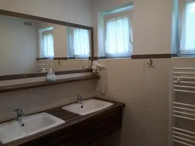Ein Badezimmer in der Unterkunft Ferienwohnung Alpklang