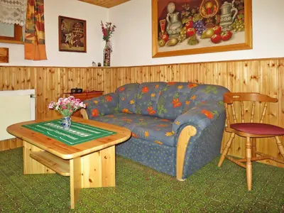 Ein Sitzbereich in der Unterkunft Holiday Home Walcher by Interhome