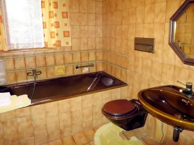 Ein Badezimmer in der Unterkunft Holiday Home Walcher by Interhome