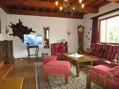 Ein Sitzbereich in der Unterkunft Holiday Home Walcher by Interhome