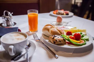 Essen im Hotel oder in der Nähe