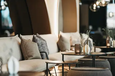 Ein Sitzbereich in der Unterkunft Hotel Steiner Superior