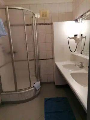 Ein Badezimmer in der Unterkunft Appartements Lüftenegger