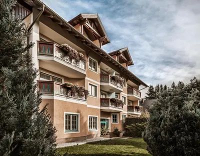 Das Gebäude in dem sich die Ferienwohnung befindet