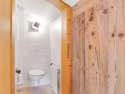 Ein Badezimmer in der Unterkunft Chalet in Kleinarl near Ski Amadé Slopes