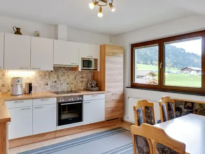 Küche/Küchenzeile in der Unterkunft Chalet in Kleinarl near Ski Amadé Slopes