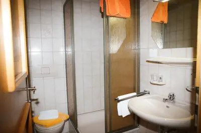 Ein Badezimmer in der Unterkunft Ferienhaus Hintersee