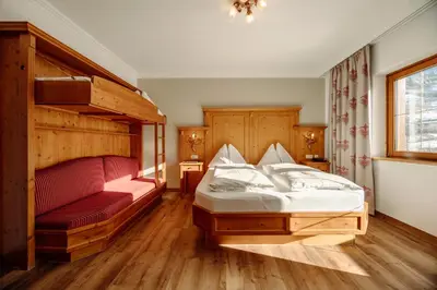 Ein Bett oder Betten in einem Zimmer der Unterkunft Hotel Lerch