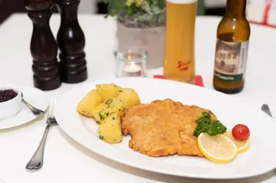 Essen im Hotel oder in der Nähe