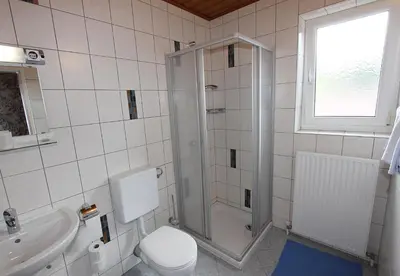Ein Badezimmer in der Unterkunft Pension Sybille