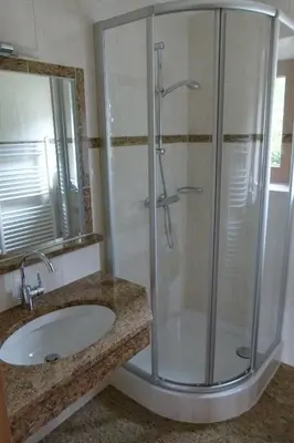Ein Badezimmer in der Unterkunft Haus Hönegger