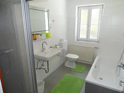 Ein Badezimmer in der Unterkunft Pension Bayrhammer