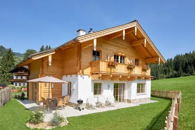 Das Gebäude in dem sich das Chalet befindet