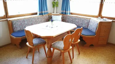 Ein Sitzbereich in der Unterkunft Ferienhaus Heiderand