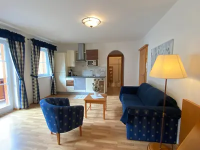 Ein Sitzbereich in der Unterkunft Apart-Pension Wesenauerhof