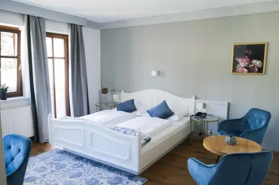 Ein Sitzbereich in der Unterkunft Boutiquehotel Hubertushof