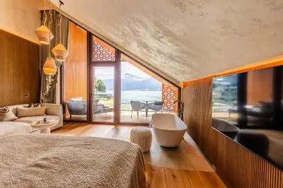 Ein Bett oder Betten in einem Zimmer der Unterkunft Hotel Seevilla Wolfgangsee