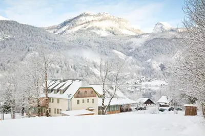 JUFA Hotel Grundlsee im Winter