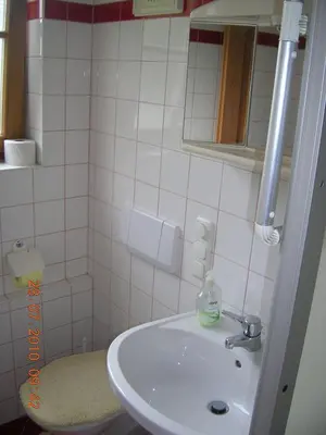 Ein Badezimmer in der Unterkunft Appartements Pension Elfi