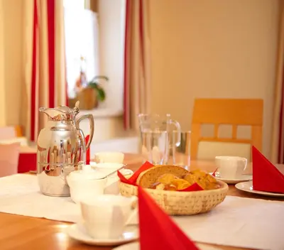 Essen in der Ferienwohnung oder in der Nähe