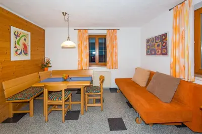 Ein Sitzbereich in der Unterkunft Ferienwohnung Franck