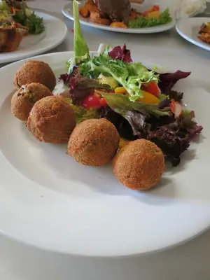 Essen im Hotel oder in der Nähe