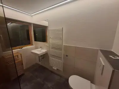 Ein Badezimmer in der Unterkunft Ferienhaus Fallenegger