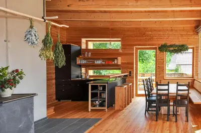Küche/Küchenzeile in der Unterkunft Smart Wood House