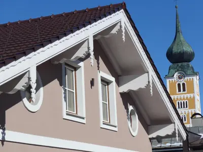 Das Gebäude in dem sich die Ferienwohnung befindet