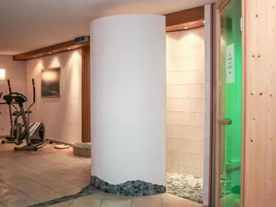 Ein Badezimmer in der Unterkunft Studio Dirndl und Bua by Interhome