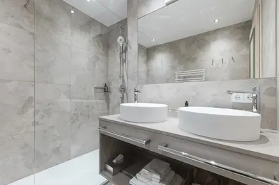 Ein Badezimmer in der Unterkunft Apparthotel Sankt Georg