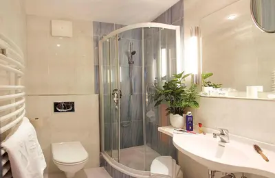 Ein Badezimmer in der Unterkunft EurothermenResort Bad Ischl - Hotel Royal 4-Sterne Superior