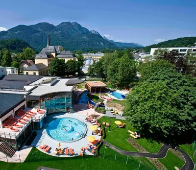 Ein allgemeiner Bergblick oder ein Berglick von des Hotels aus
