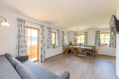 Ein Sitzbereich in der Unterkunft Apartments Unterfischergut