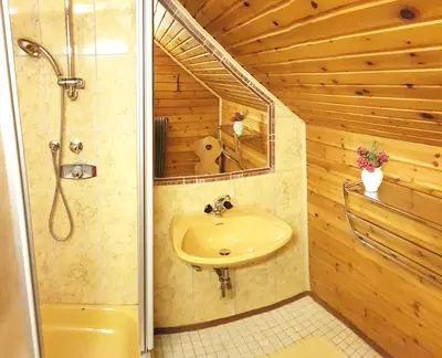 Ein Badezimmer in der Unterkunft Almhütte Kristabauer