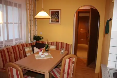Ein Sitzbereich in der Unterkunft Prestlhof