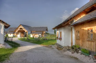 Das Gebäude in dem sich das Chalet befindet
