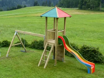 Ein Kinderspielbereich in der Unterkunft Moosgut