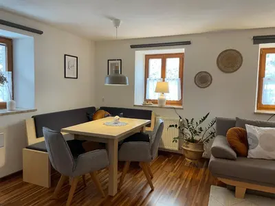 Ein Sitzbereich in der Unterkunft Apartment Krämerhaus Annaberg, Dachstein West