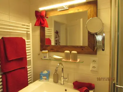Ein Badezimmer in der Unterkunft Haus Victoria