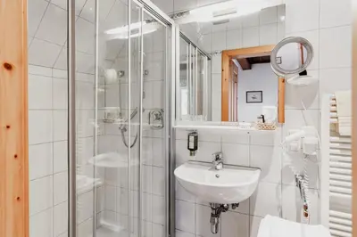 Ein Badezimmer in der Unterkunft Landhaus Koller