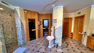 Ein Badezimmer in der Unterkunft Pension Weinberger