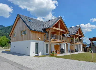 Ein allgemeiner Bergblick oder ein Berglick von der Ferienwohnung aus