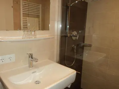 Ein Badezimmer in der Unterkunft Bergblick