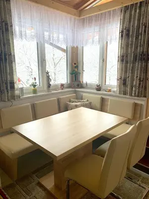 Ein Sitzbereich in der Unterkunft Bergblick