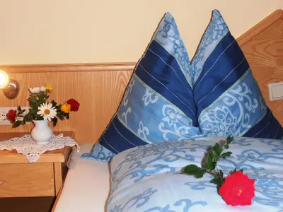 Ein Bett oder Betten in einem Zimmer der Unterkunft Haus Traninger