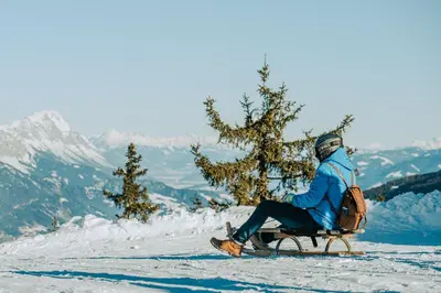 Mountain Hotel & Hostel im Winter