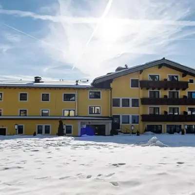 Mountain Hotel & Hostel